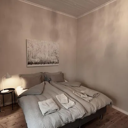 Appartement Large, Quiet And Centrally Located *