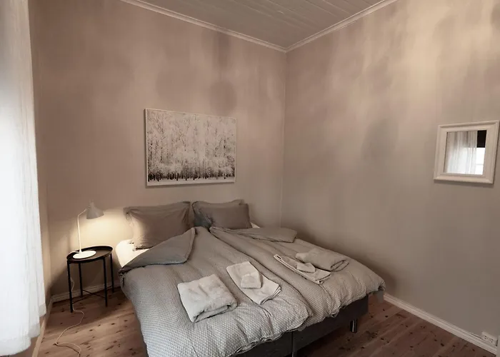 Apartament Large, Quiet And Centrally Located *