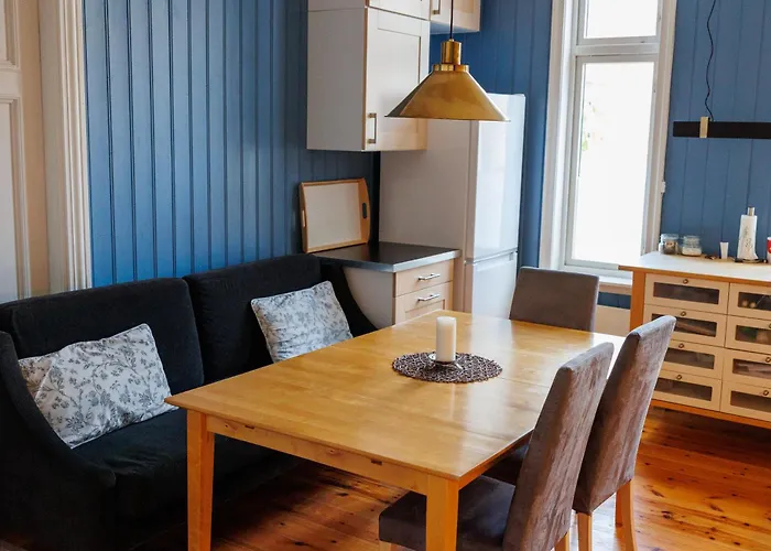Apartament Large, Quiet And Centrally Located *